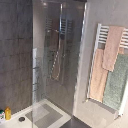 Appartement Cosy Avec Jardin Vaux-Sur-Seine Экстерьер фото